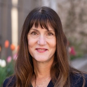 Headshot of Anne Connell.