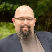 Headshot of Rotem Guttman.