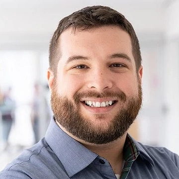 Headshot of Luke Osterritter.