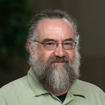 Headshot of Timur Snoke.