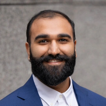 Headshot of Sasank Vishnubhatla.