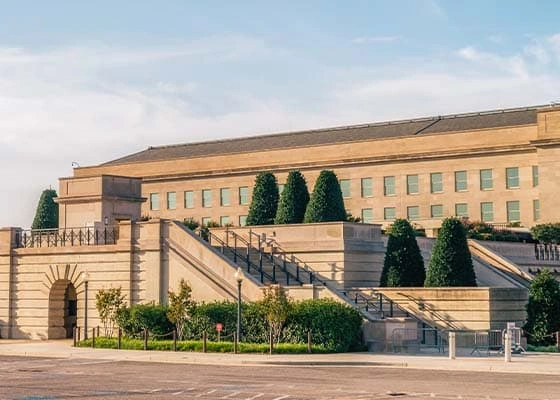 Architecture Analysis and Design Language (AADL)