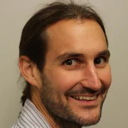 Headshot of Julien Delange.