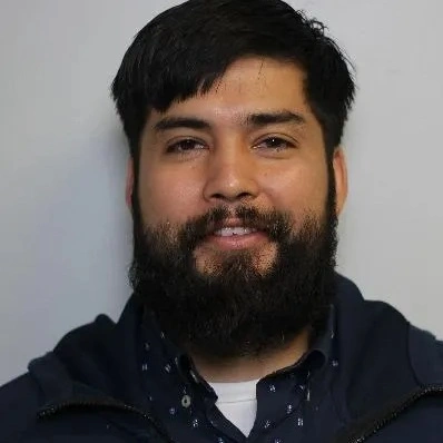 Headshot of Steven Ibarra