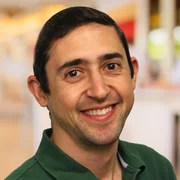 Headshot of Eliezer Kanal.