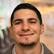 Headshot of Jonathan Costa.