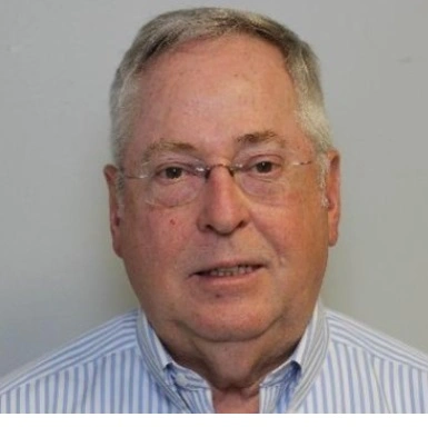 Headshot of Charles Wallen.